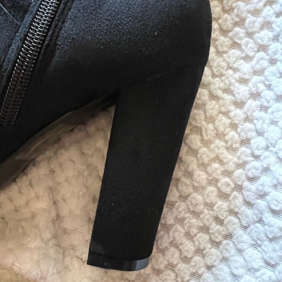 Yoki Womens thigh high Block heel boots. Brand new. Size 8 1/2. - Picture 2 of 10